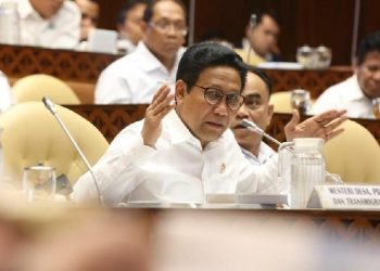 Raker dengan Komisi V DPR RI, Mendes Jelaskan Soal Desa Fiktif