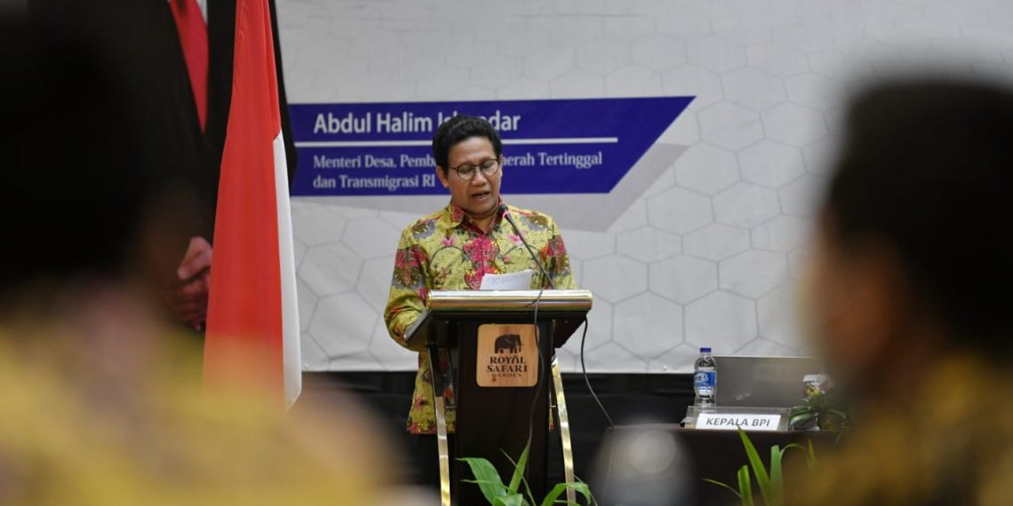 GUS MENTERI BUKA RAPAT SINKRONISASI PROGRAM LINGKUNGAN KEMENDES PDTT