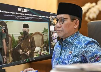 GUS MENTERI HADIRI PELANTIKAN MASYARAKAT EKONOMI SYARIAH