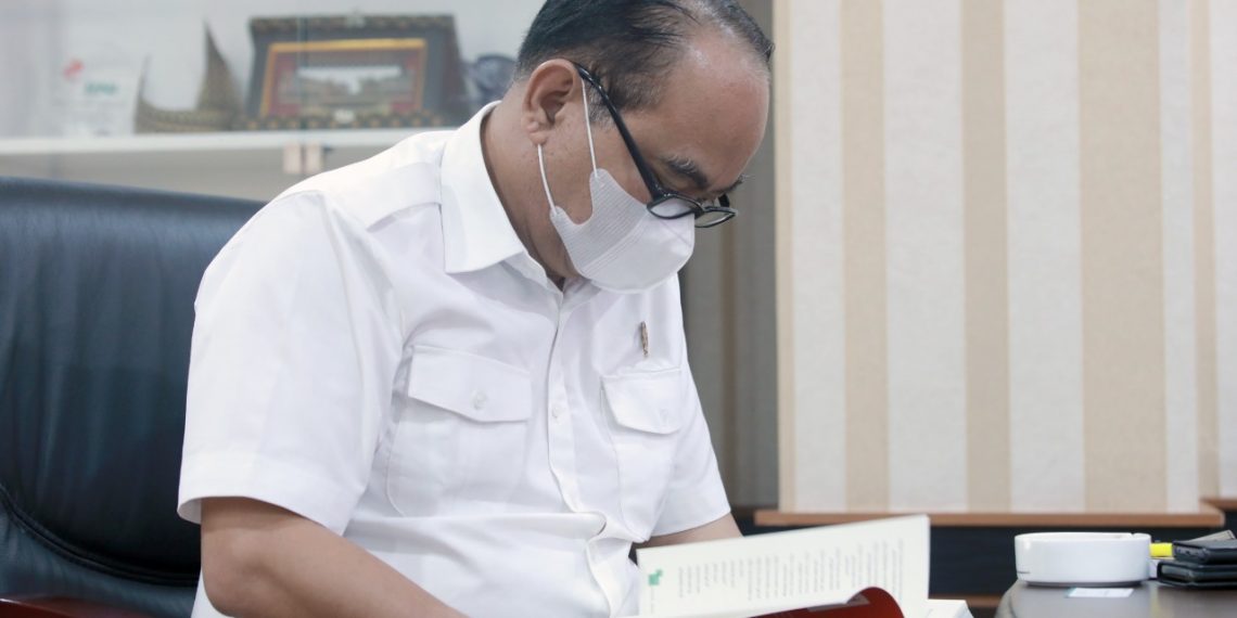 TERIMA KUNJUNGAN BALAI PUSTAKA, WAMENDES PDTT: KUANTITAS GURU DI INDONESIA TIMUR MASIH KURANG