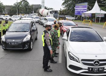 1.649 Personel Gabungan Diterjunkan di 100 Titik Penyekatan di Jadetabek