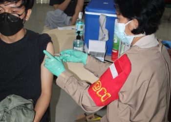 Polda Lampung gelar vaksinasi dosis kedua di Unila