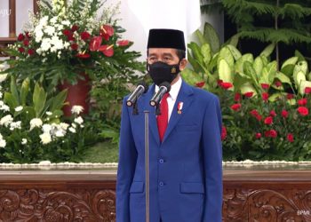 Jokowi Pimpin Upacara HUT Ke-75 Bhayangkara