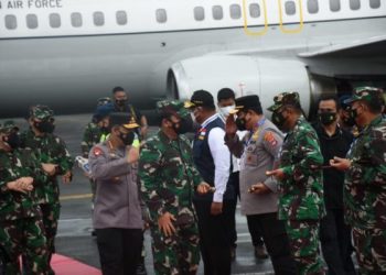 Kunker ke Kalsel, Kapolri Berikan Arahan Penanganan Covid-19