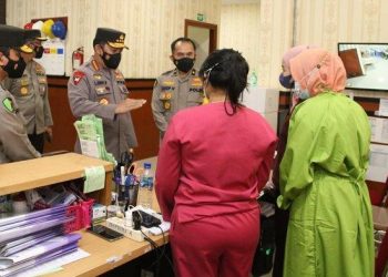 Kapolri Luncurkan Bantuan 1.000 Oksigen Konsentrator Bantu Warga yang Terpapar Covid-19