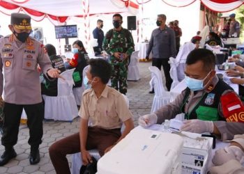 Kapolri Harap Target Vaksinasi Tercapai Sebelum Moto GP Digelar