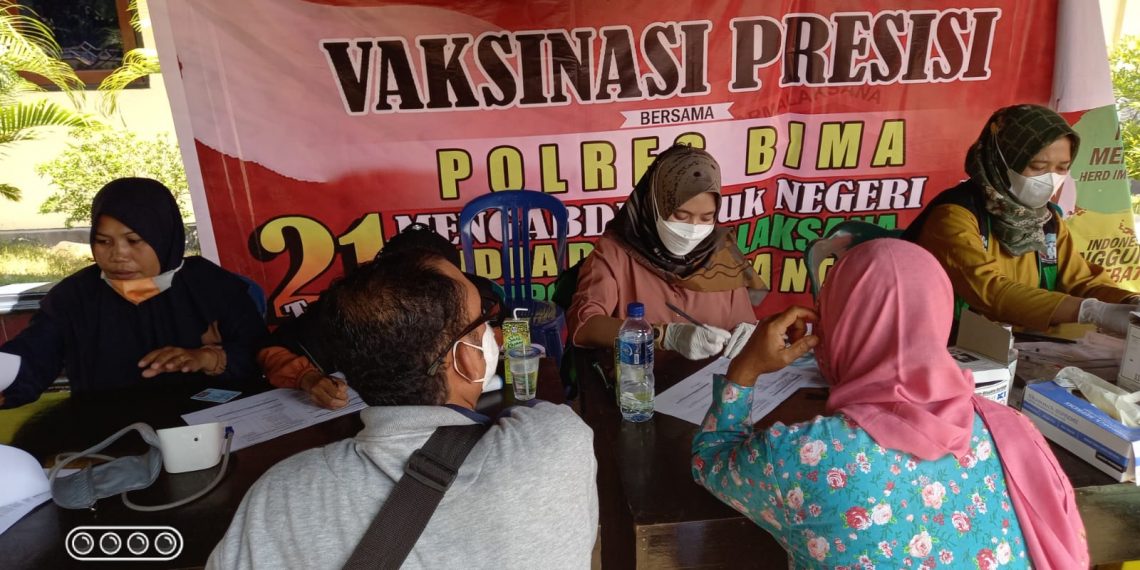 Polres Bima Gelar Vaksinasi Drive Thru