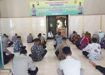 Polres Trenggalek Peringati Maulid Nabi Gelar Pengajian Hingga Doa Bersama