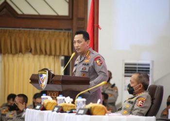 Lantik 44 Mantan Pegawai KPK, Kapolri Perkuat Dittipidkor Jadi Kortas